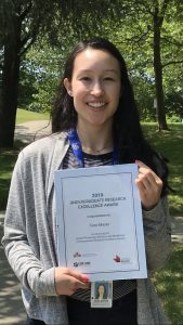 Cara Mayer wins the 2019 APNM Undergraduate Research Excellence Award!